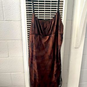 Brown dress with black lace, knee high